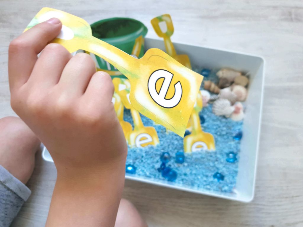 Use these beach themed cards to create fun, summer literacy centers or use them in your classroom! You can use these fun letter printables to create hands-on learning activities your preschool students or kindergartners will love!