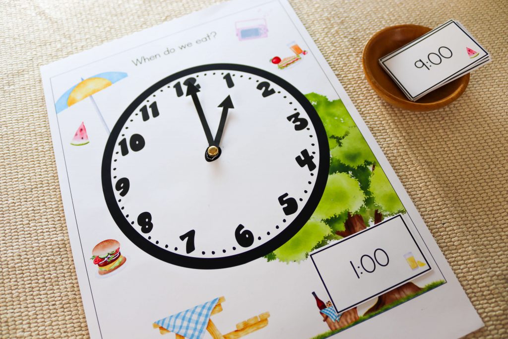 Let's practice time! What time is our picnic? Children can use this interactive clock to make the time! Printables available in our Fruits Activities Printables Pack. 