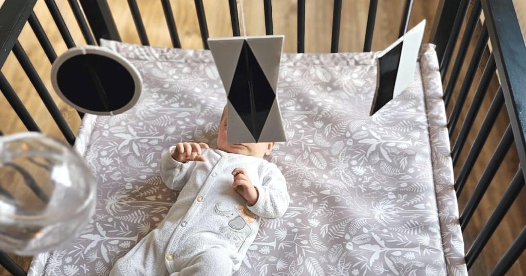 Read about our Montessori from birth experience - Montessori baby month 1 from the types of activities to bonding with siblings and more!